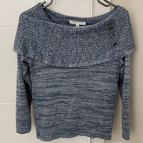 Off-The-Shoulder blouse /sweater (Never Worn) - Picture 1 of 3